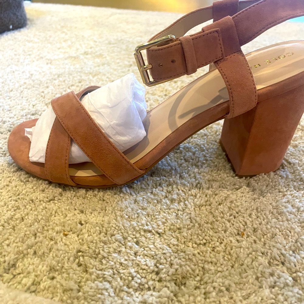Summer block sandal Kadi Sandal Mocha Mousse, perfect party sandal NIB!